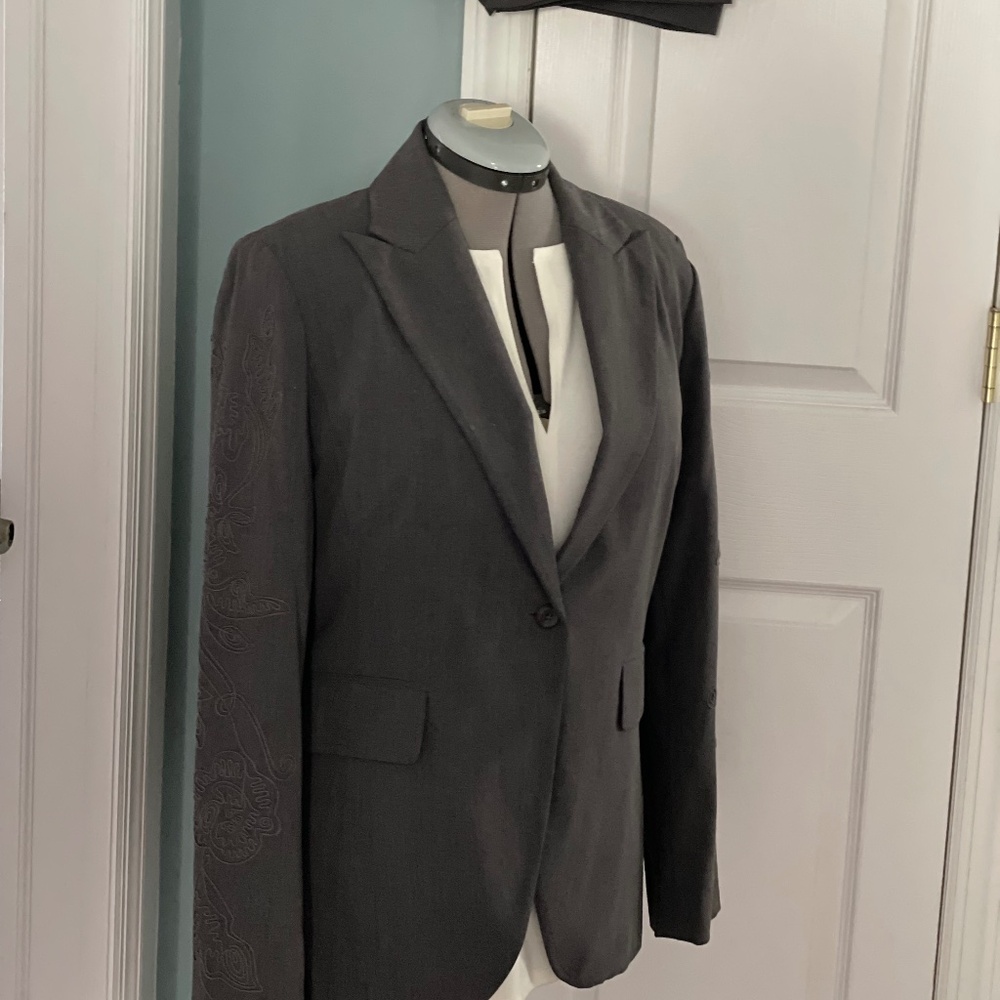 Worthington Stretch Women's Grey Pant Suit size 10